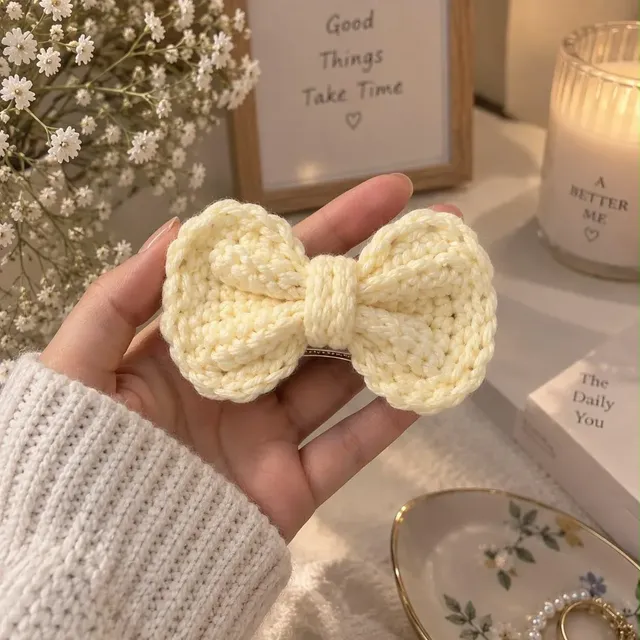 Crochet Bow Hair Clip — White & Pink, handmade by Felofey